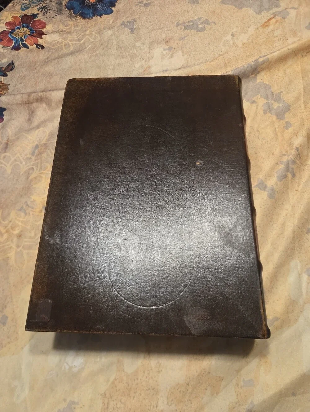 Tess of the Durbervilles by Thomas Hardy - Brown & Gold Decorative Wooden Box